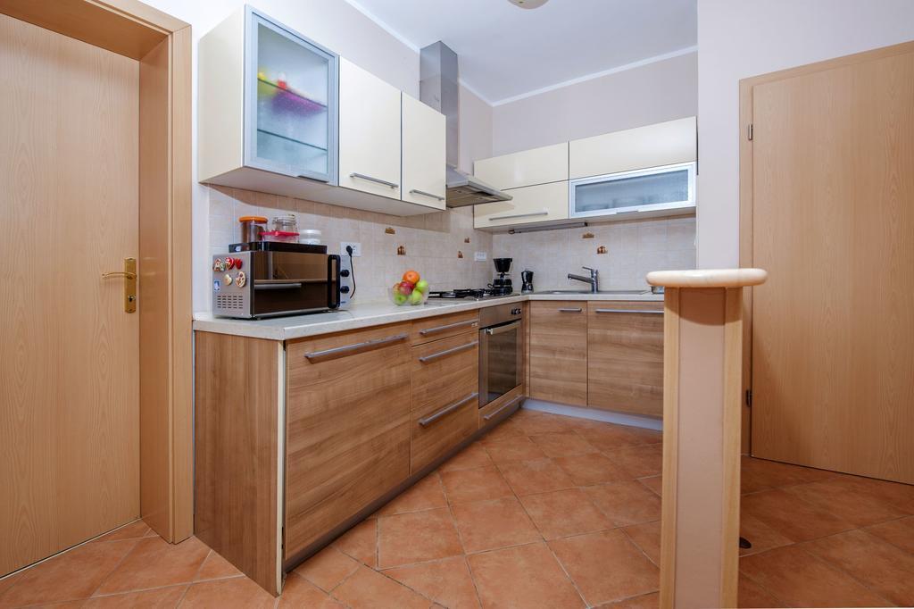 Apartments Karmen Rovinj Eksteriør bilde