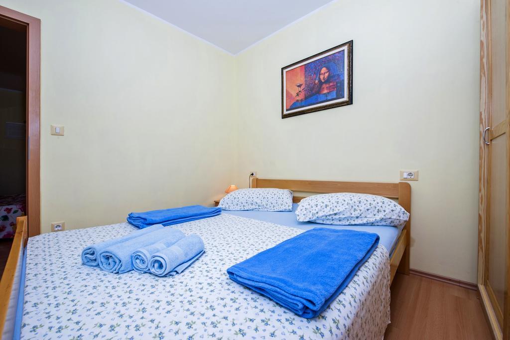 Apartments Karmen Rovinj Eksteriør bilde