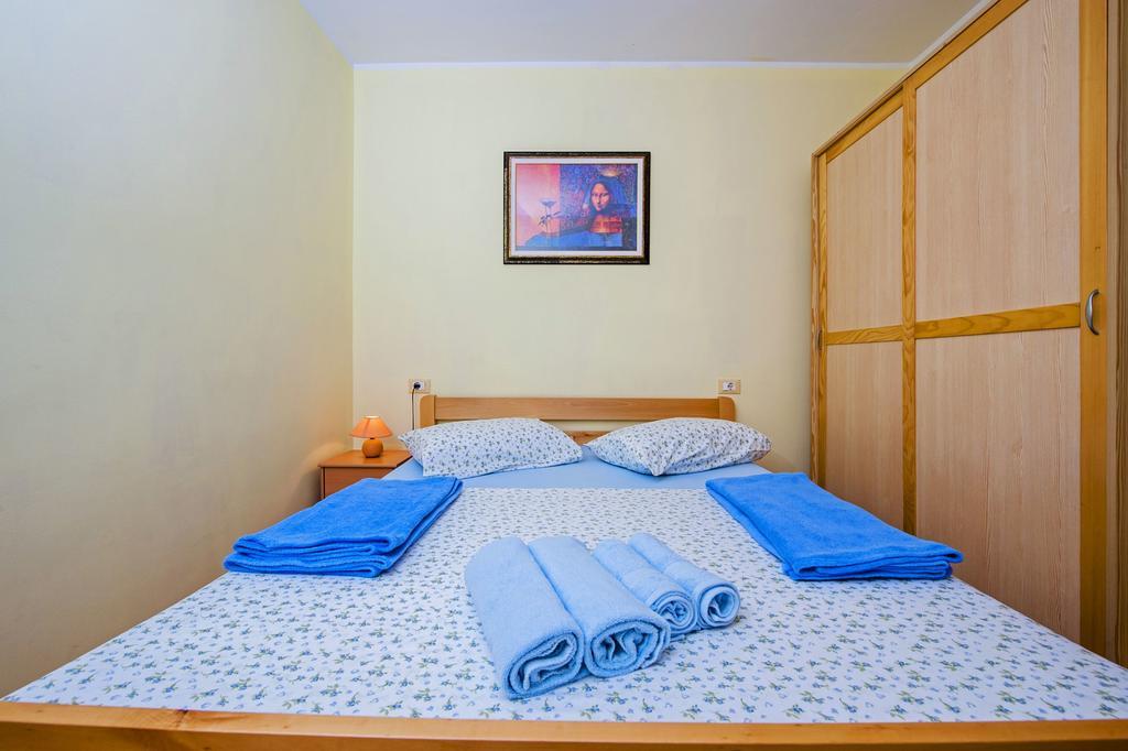 Apartments Karmen Rovinj Eksteriør bilde
